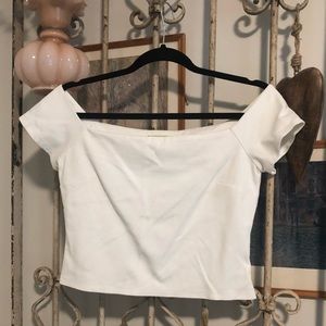 Gianni Bini cream off the shoulder crop top